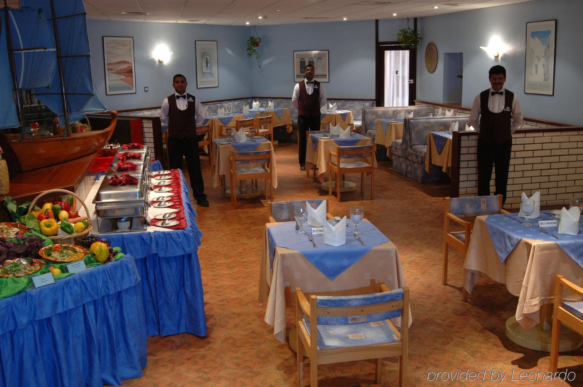 Tulip Inn Downtown Маскат Экстерьер фото