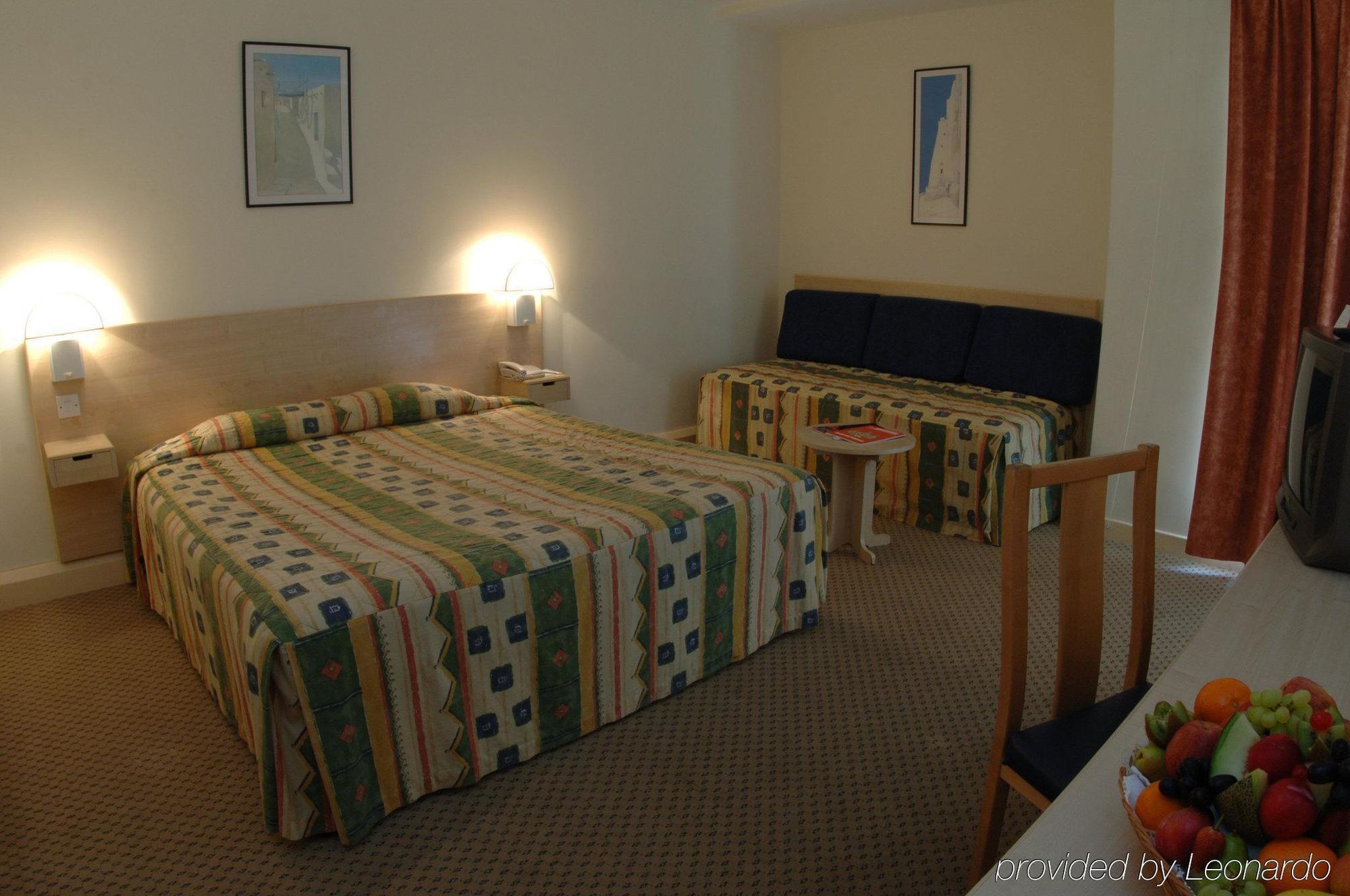 Tulip Inn Downtown Маскат Экстерьер фото