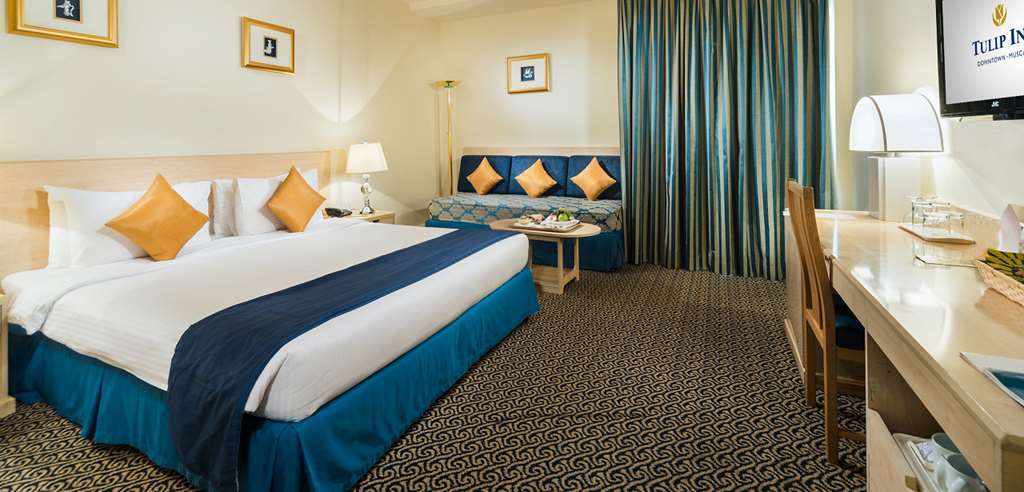 Tulip Inn Downtown Маскат Экстерьер фото